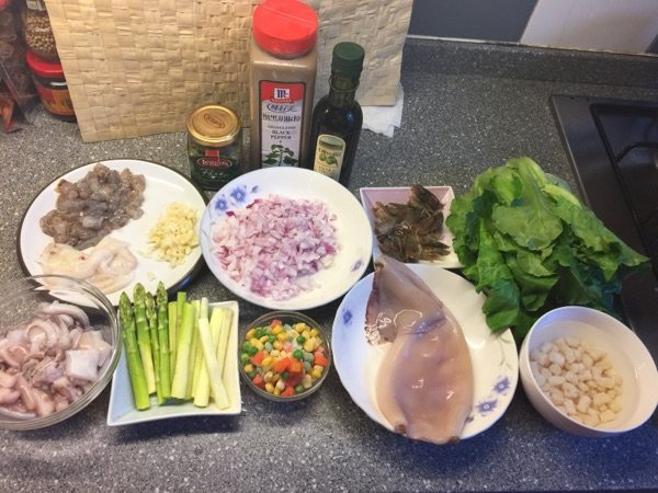 意式海鲜饭步骤1