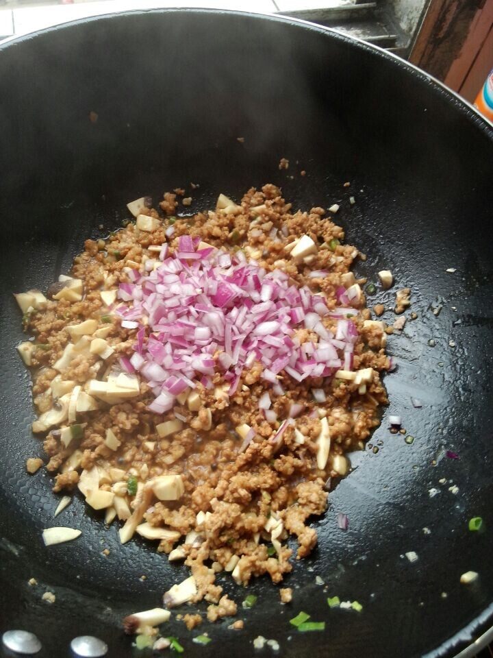 香菇肉酱意大利面步骤10