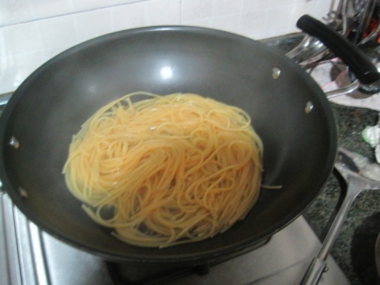 番茄肉末意粉步骤1