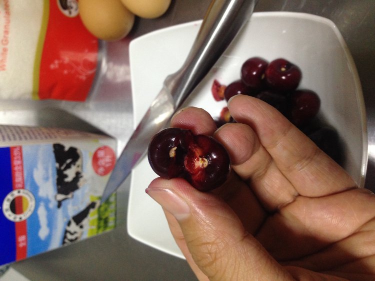 Cherry Clafoutis克拉步骤2
