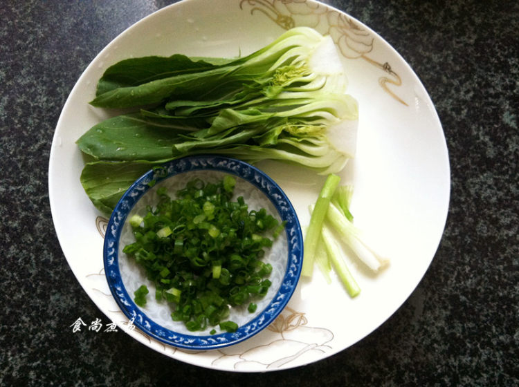 咖喱鱼蛋鲜虾面步骤4