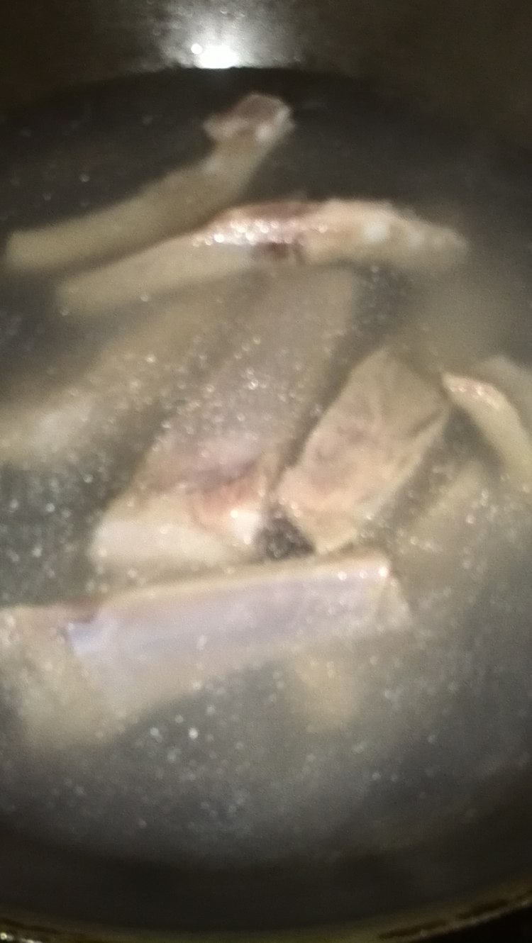 肉骨茶步骤2