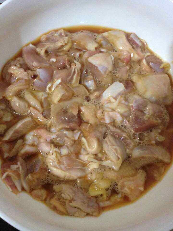 咖喱鸡浓汤步骤2