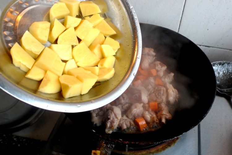 咖喱土豆鸭步骤9