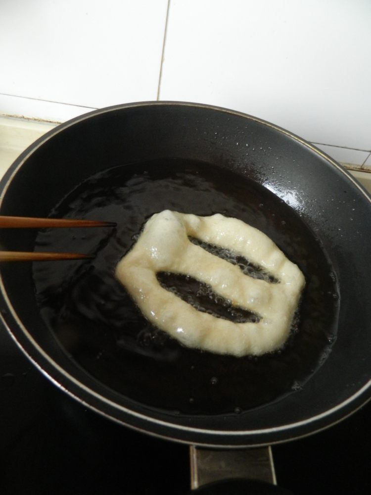 老北京油饼步骤9