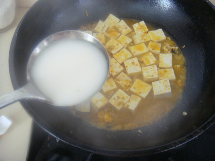 蟹粉豆腐步骤13