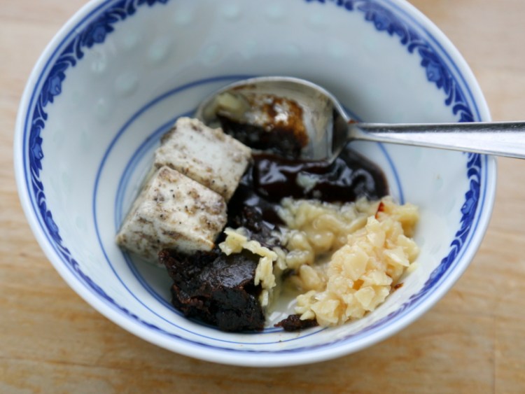 自制煎饼果子（含薄脆步骤8