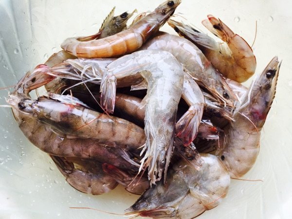 麻辣鲜虾抄手步骤1