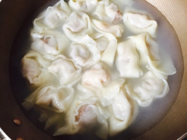 麻辣鲜虾抄手步骤12