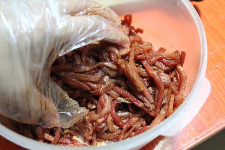 香辣牛肉丝步骤2