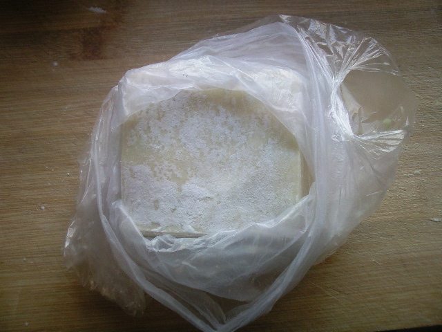 鲜汤红油抄手步骤3