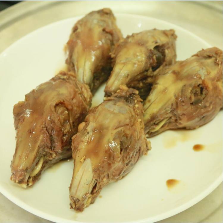 成都麻辣兔头步骤4