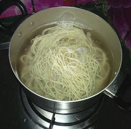 三鲜小煮面步骤3