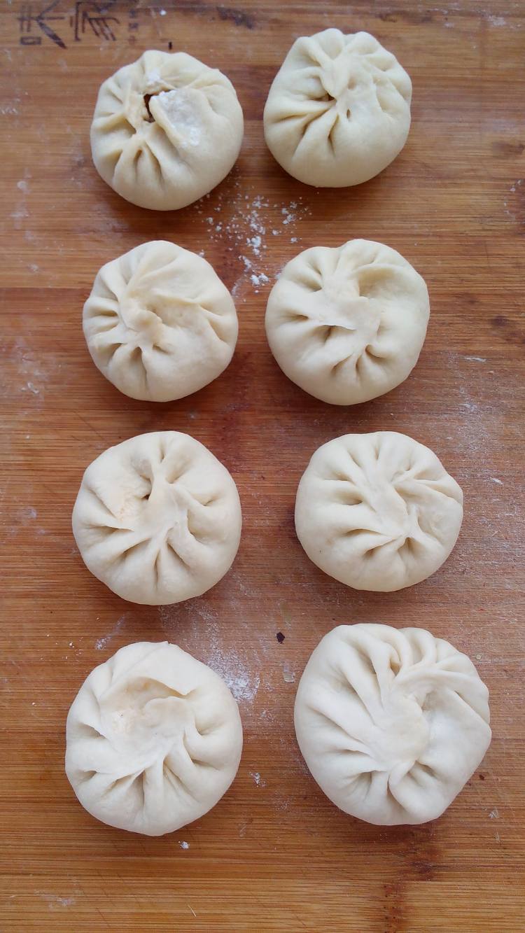 香菇虾仁生煎包步骤15