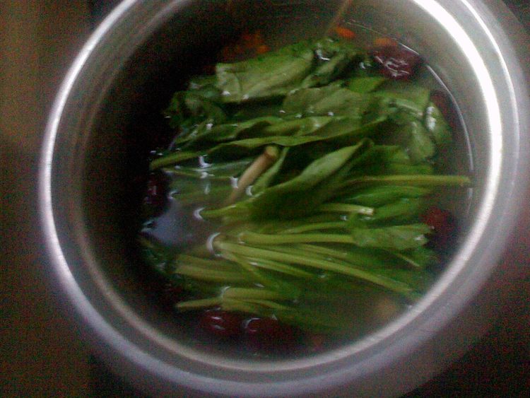 菠菜猪心汤步骤8