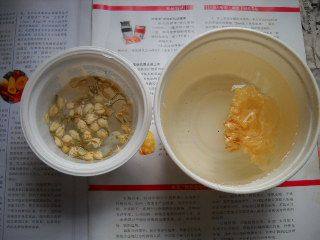 茉莉枸杞银耳羹步骤2