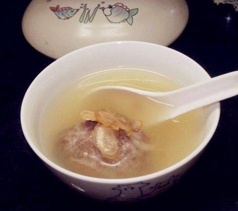 花旗参煲瘦肉步骤5