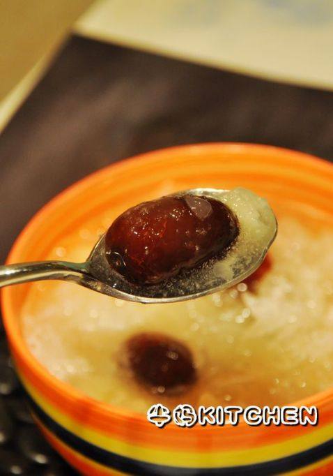 双蓉红枣银耳汤步骤9