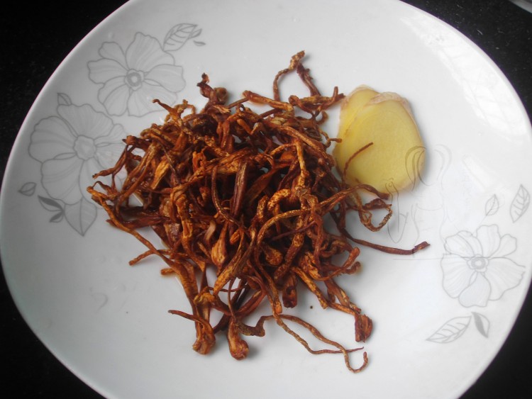 虫草花山药羊肉汤步骤4