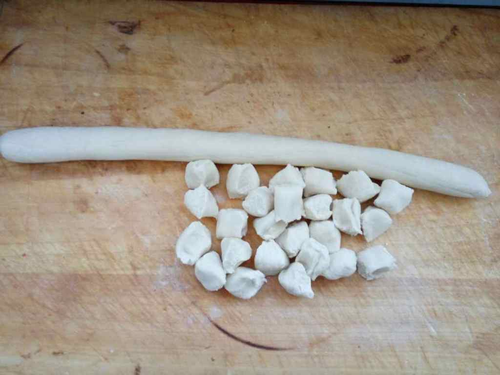 羊肉胡萝卜饺子步骤4