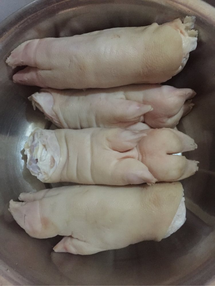 红烧猪蹄步骤1