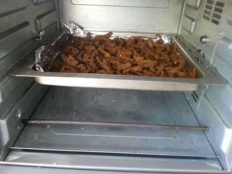 自制香辣牛肉条步骤11