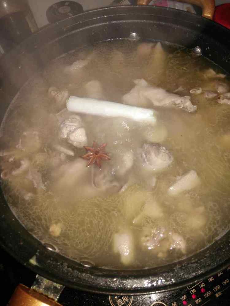 炖老鸡步骤7