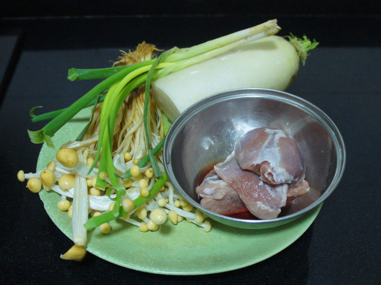 杂蔬羊肉步骤1