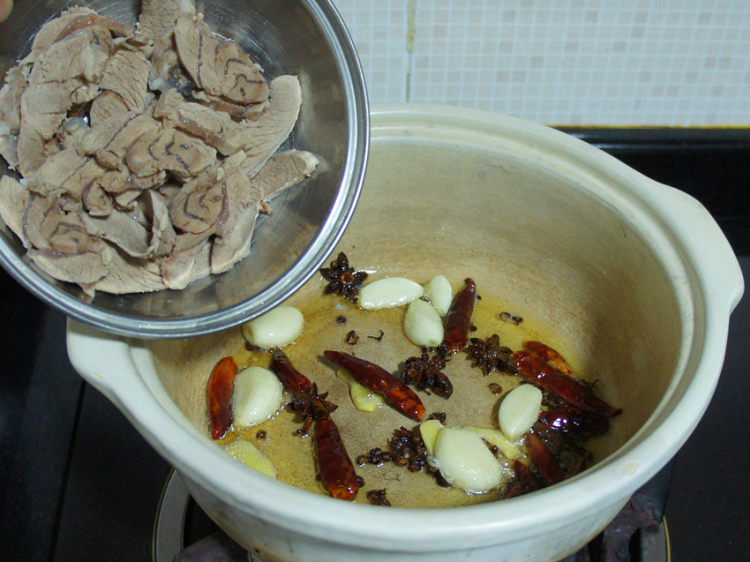 杂蔬羊肉步骤8