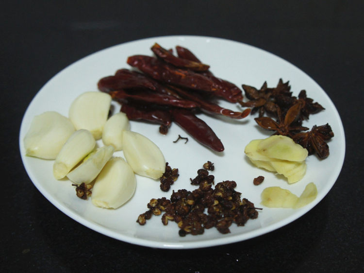 杂蔬羊肉步骤4