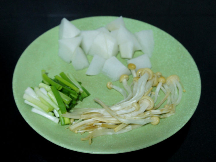 杂蔬羊肉步骤3