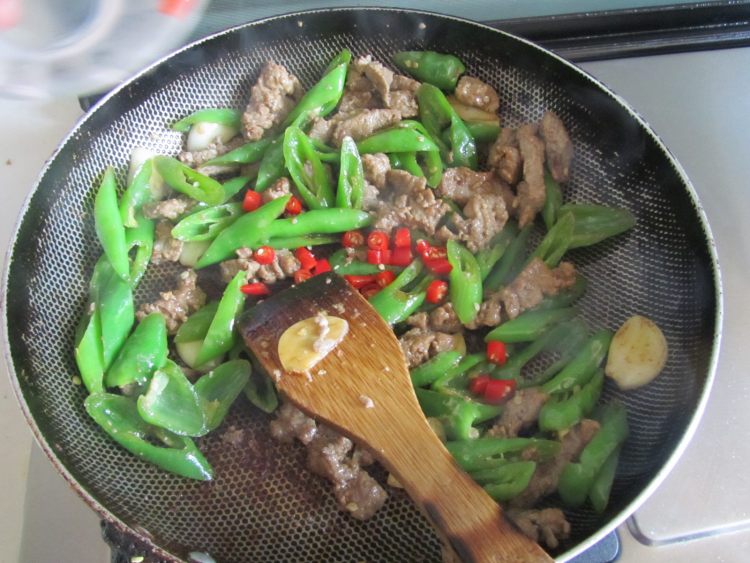 杭椒小炒牛肉步骤12