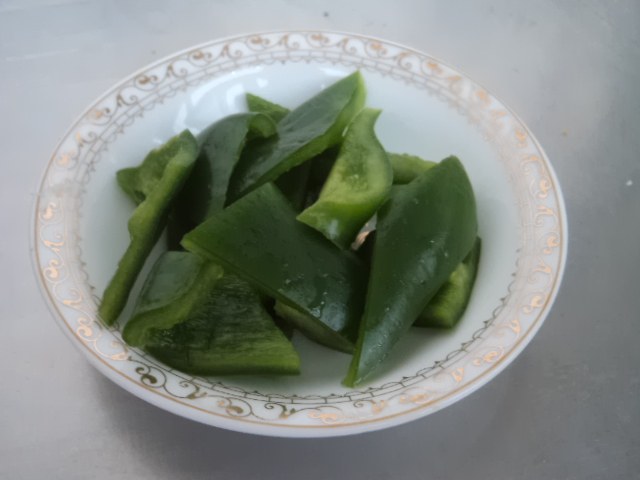 洋葱爆羊肉步骤3