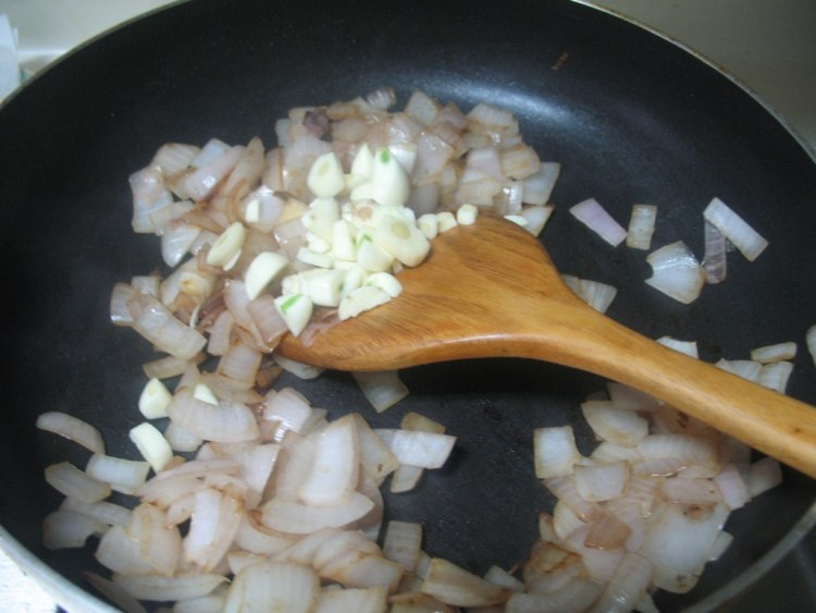 红酒炖牛肉步骤4