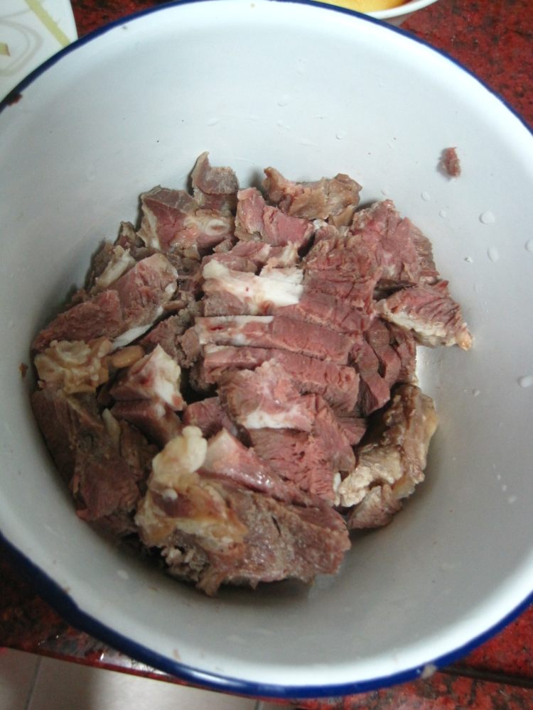 香辣葱香羊肉步骤1