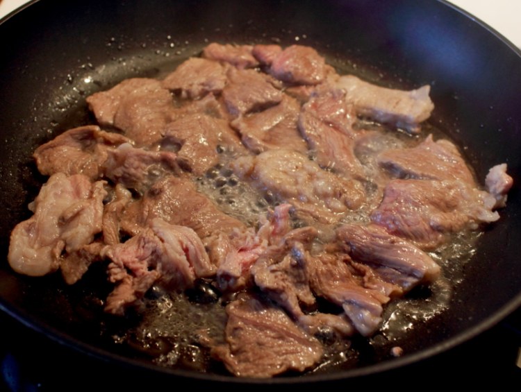干煸羊肉步骤4