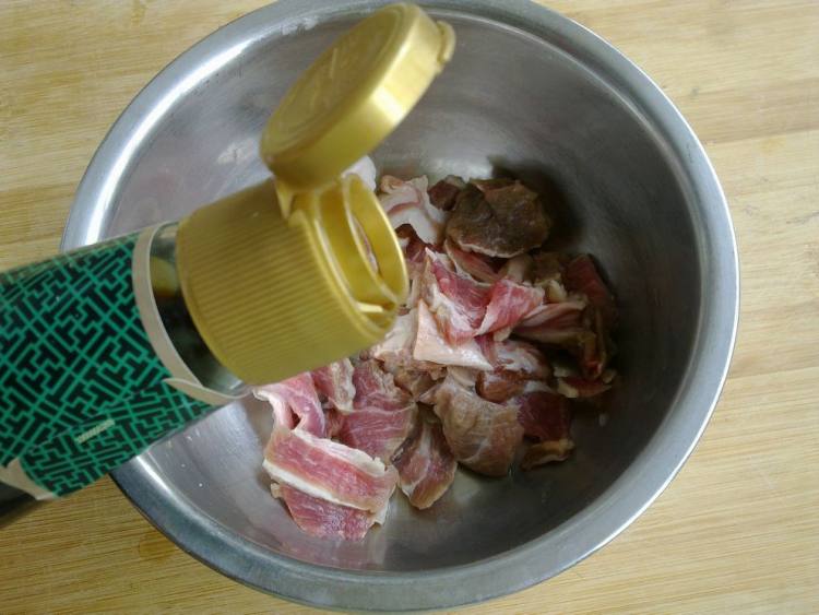 芝麻羊肉步骤3