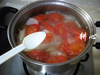 葱白番茄洋葱汤步骤8