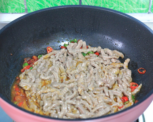 小炒牛肉步骤11