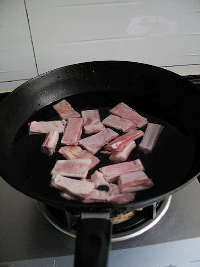 当归红枣羊肉汤步骤3