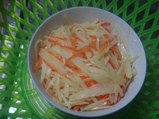 炒土豆箩卜丝步骤9