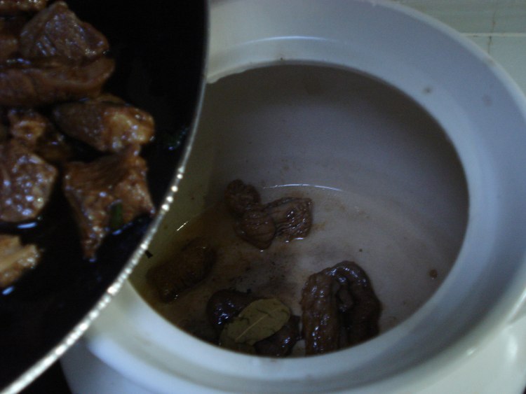 咖哩牛肉焖土豆步骤8