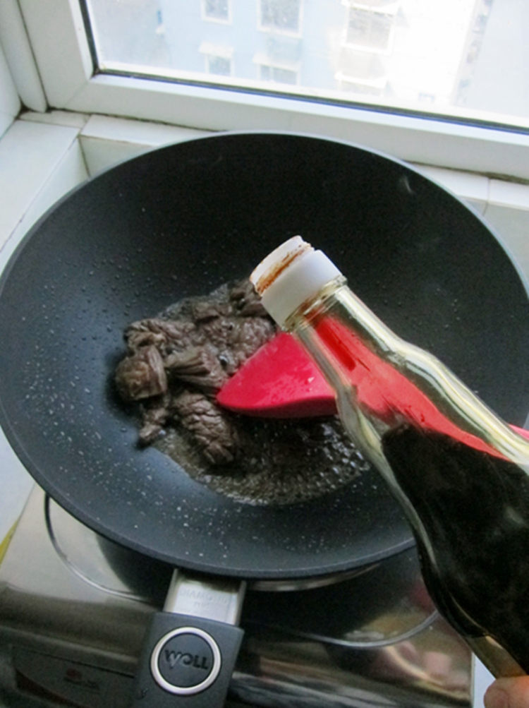 牛肉炖萝卜步骤8