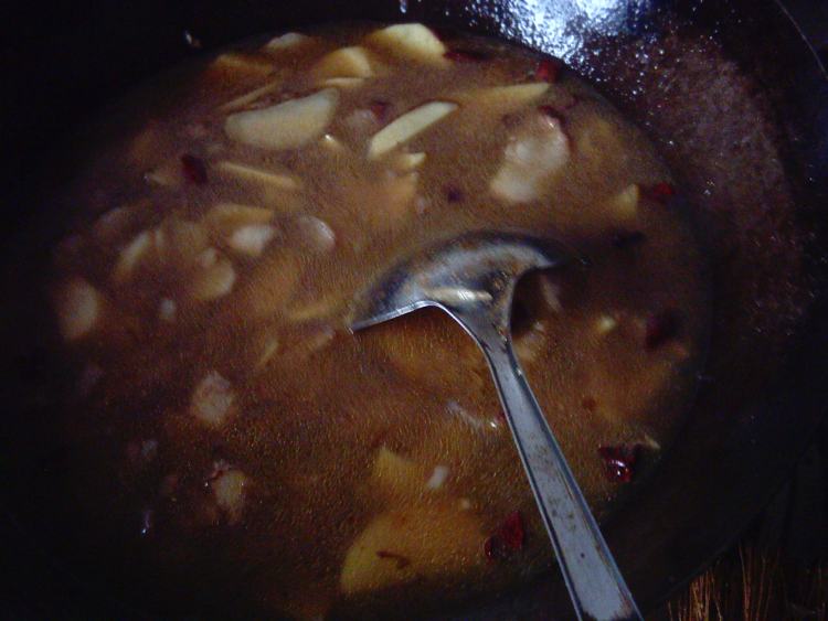 土豆片炖干豆腐步骤8
