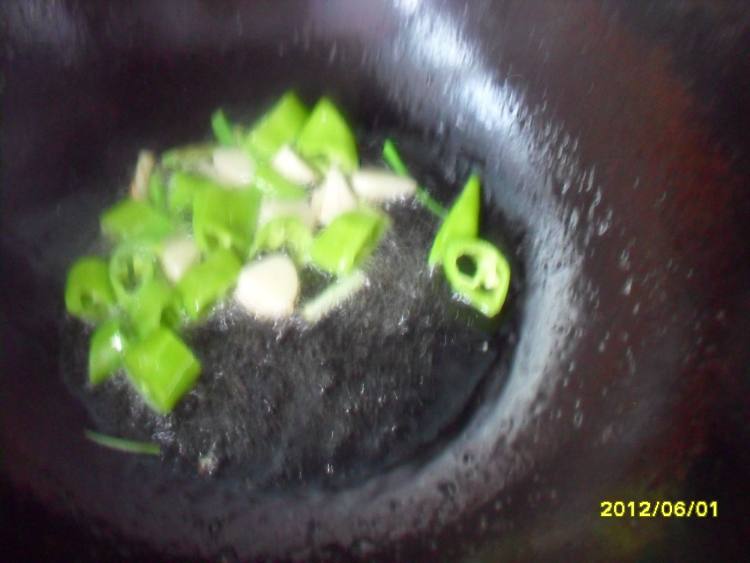 土豆炖鲜粉皮步骤8