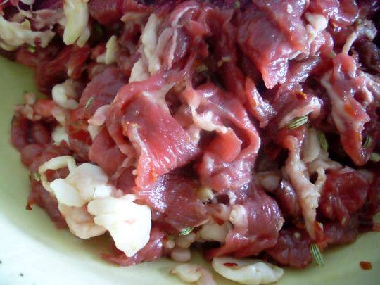 滑炒羊肉步骤1