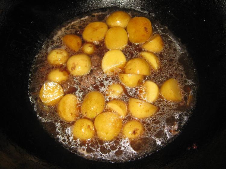肉末烧小土豆步骤6