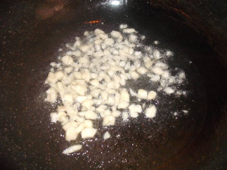 牛肉粉丝煲步骤4