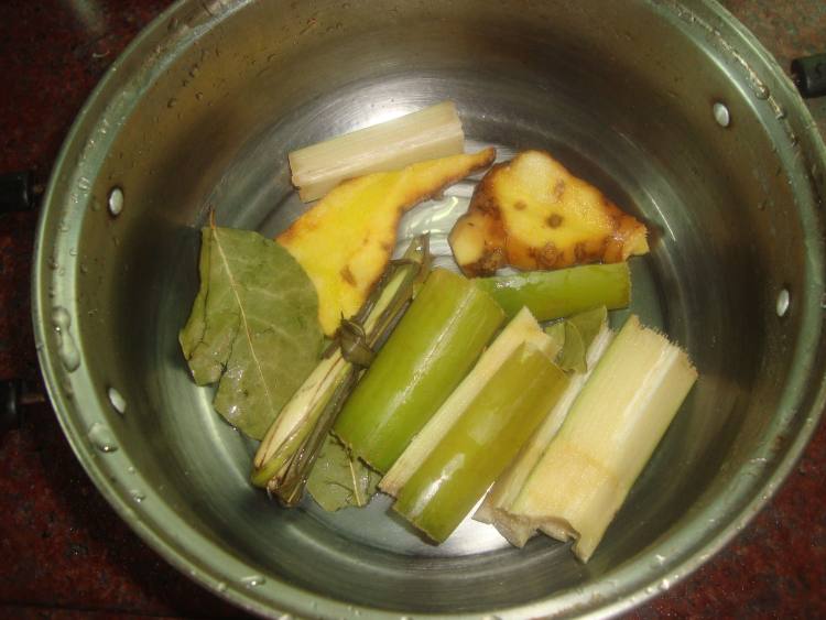 腐竹羊肉煲步骤4