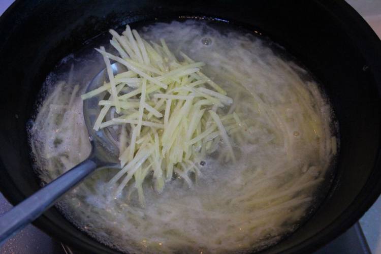 呛土豆丝步骤3